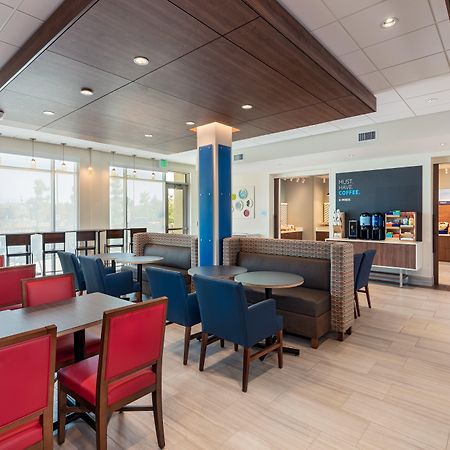 Holiday Inn Express & Suites - Moreno Valley - Riverside By Ihg Dış mekan fotoğraf