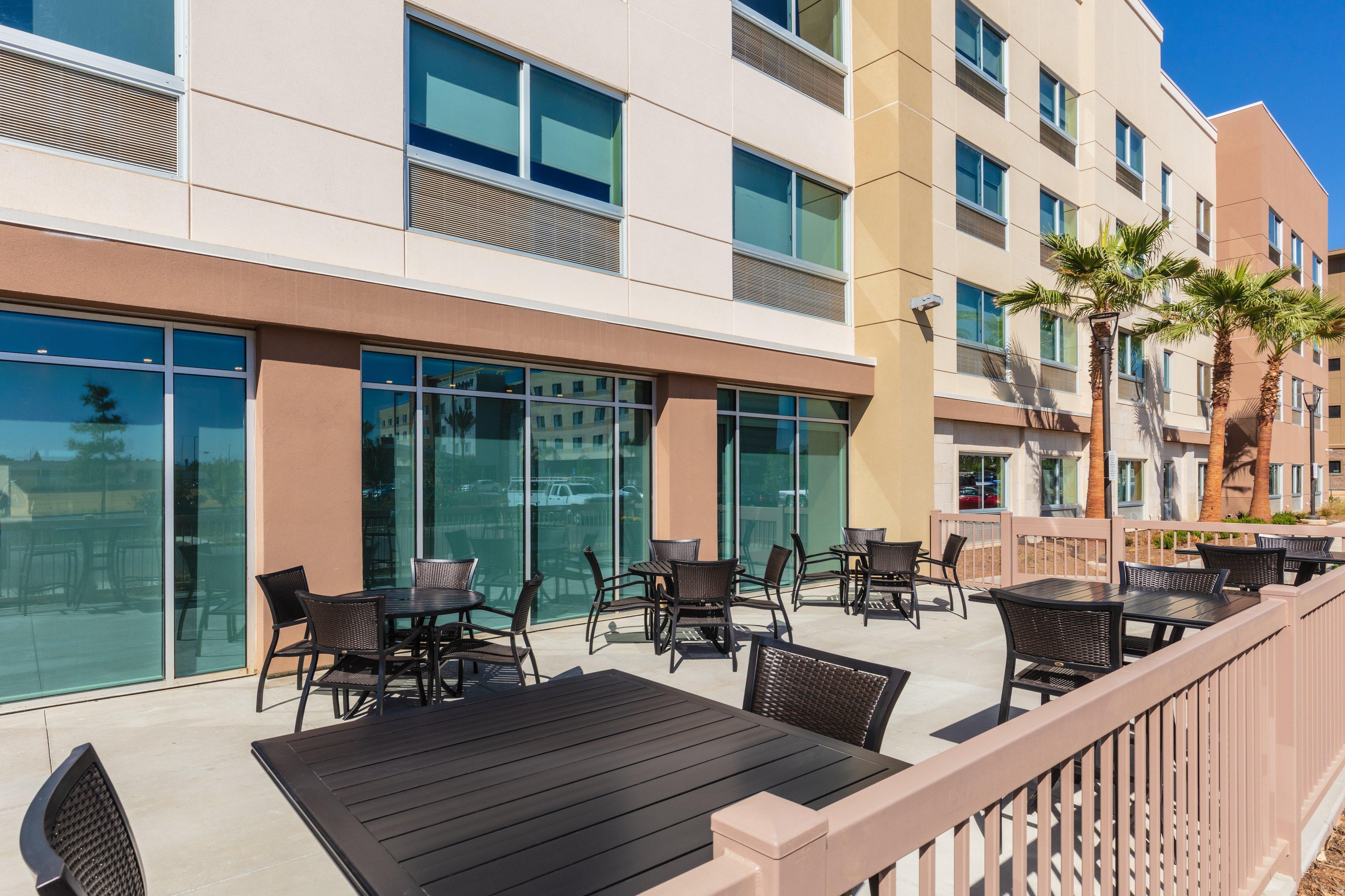 Holiday Inn Express & Suites - Moreno Valley - Riverside By Ihg Dış mekan fotoğraf